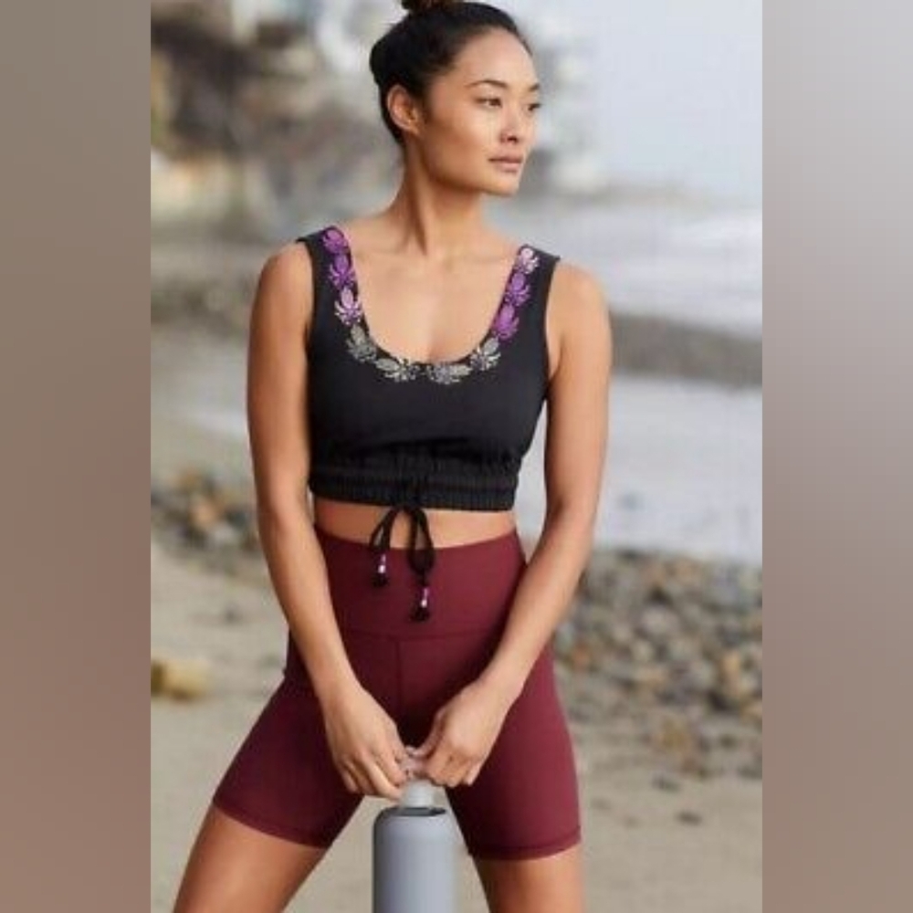 🎉HP🎉Free People Movement Friday Night Lights Crop Tank